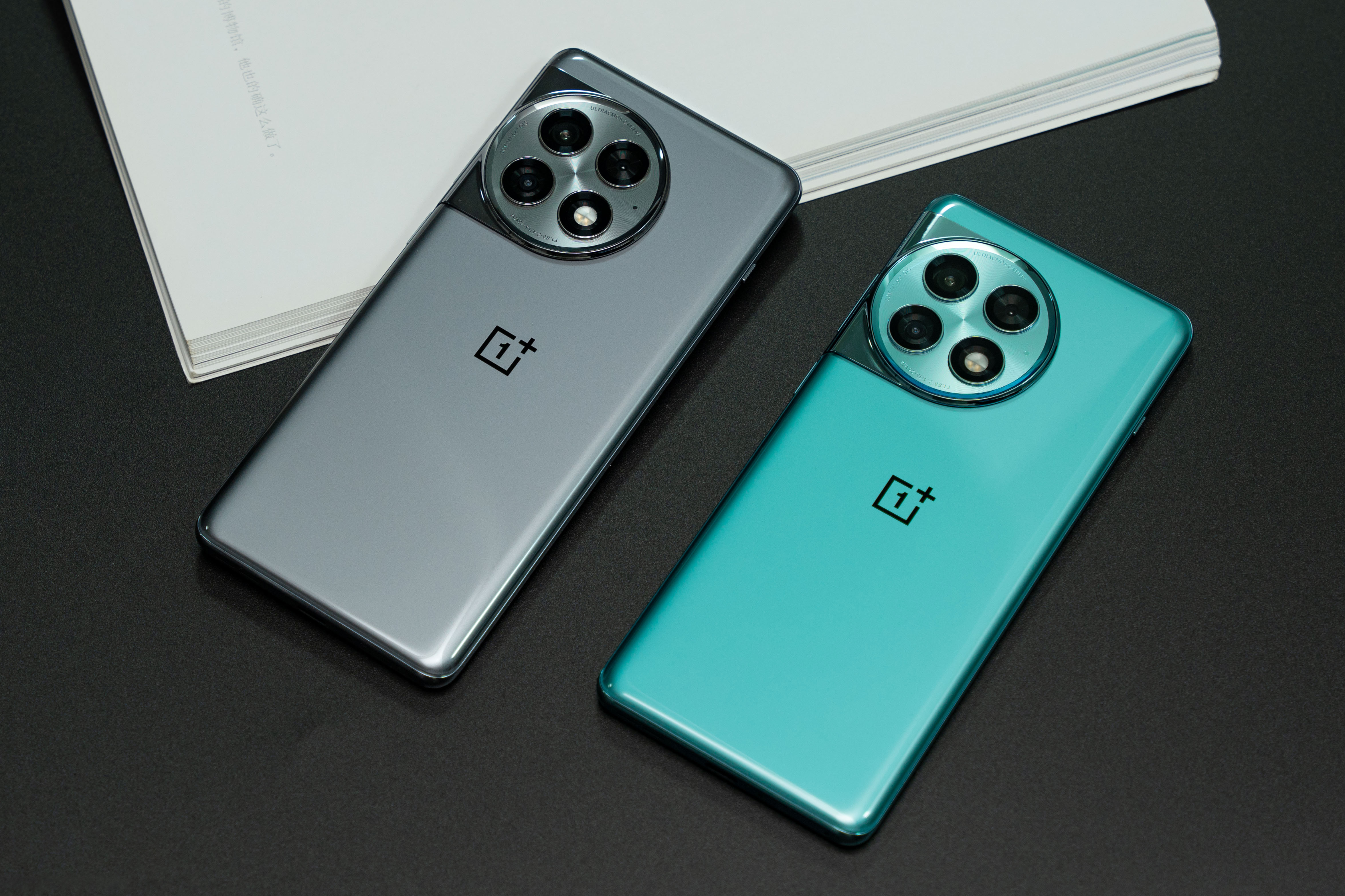 Comparing OnePlus Ace 2 Pro and OnePlus 11: which Snapdragon 8 Gen 2  flagship is better?