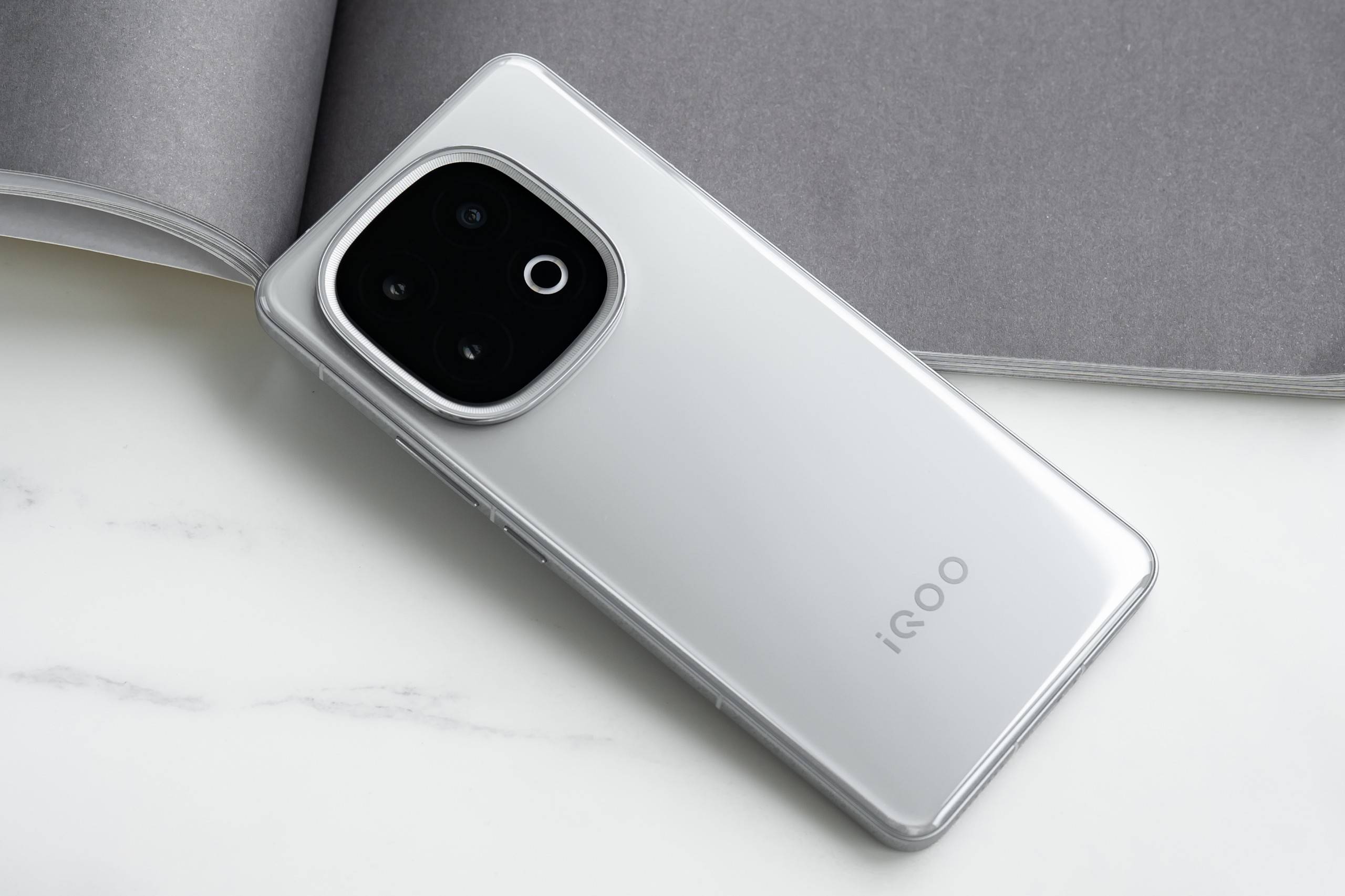  iQOO 13 Review